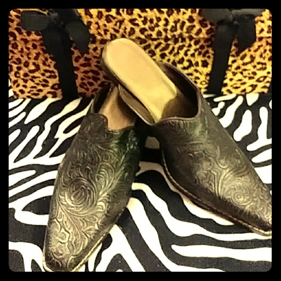 Shoes - Brown Mules